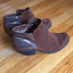 BC footwear ankle boots